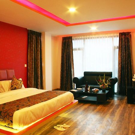 The Moniker Resort & Spa Manali  Exterior photo